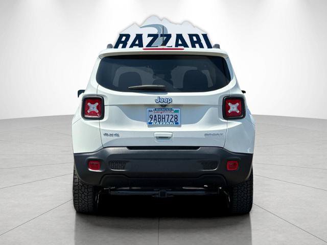 Used 2022 Jeep Renegade Sport w/ Sport Appearance Group AWD/4WD image 4