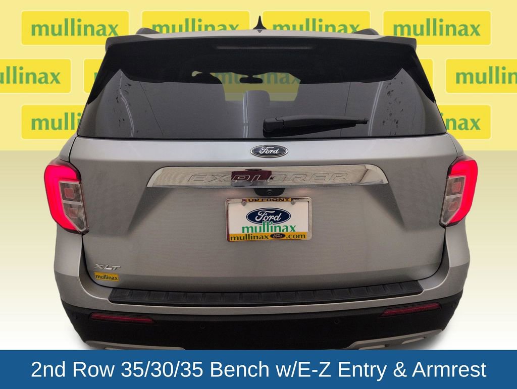 Certified 2024 Ford Explorer XLT w/ Equipment Group 202A RWD image 28