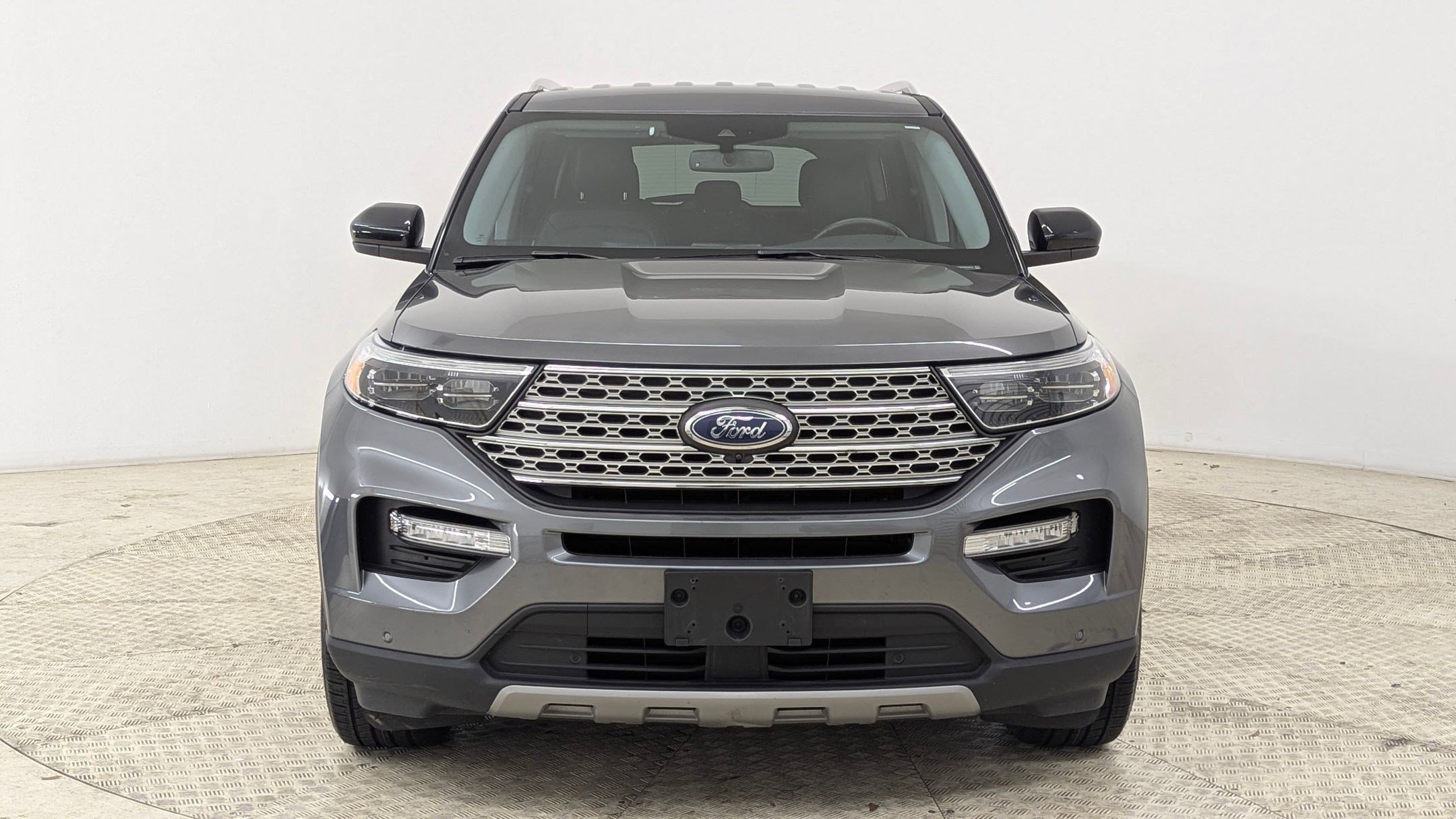 Certified 2024 Ford Explorer Limited image 5