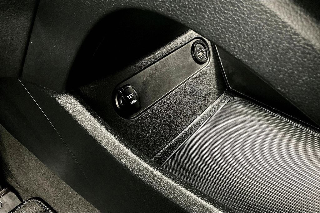 Used 2022 Hyundai Santa Fe Limited image 32