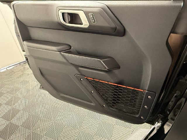 Certified 2024 Ford Bronco Raptor w/ Interior Carbon Fiber Pack 6 AWD/4WD image 15