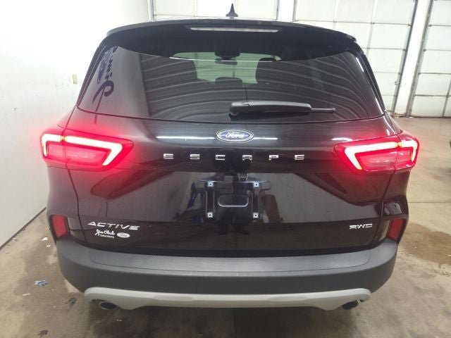 Certified 2025 Ford Escape Active AWD/4WD image 10