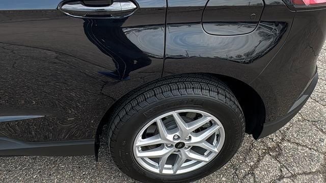 Certified 2024 Ford Edge SEL w/ Convenience Package image 28