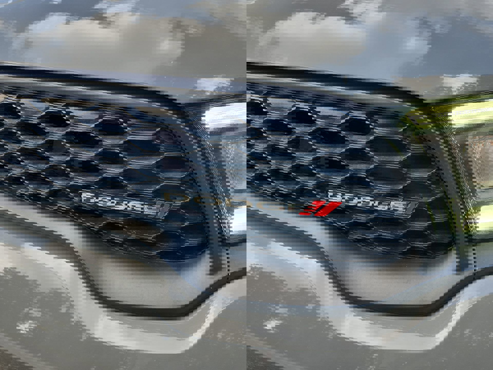 Used 2022 Dodge Durango GT image 23