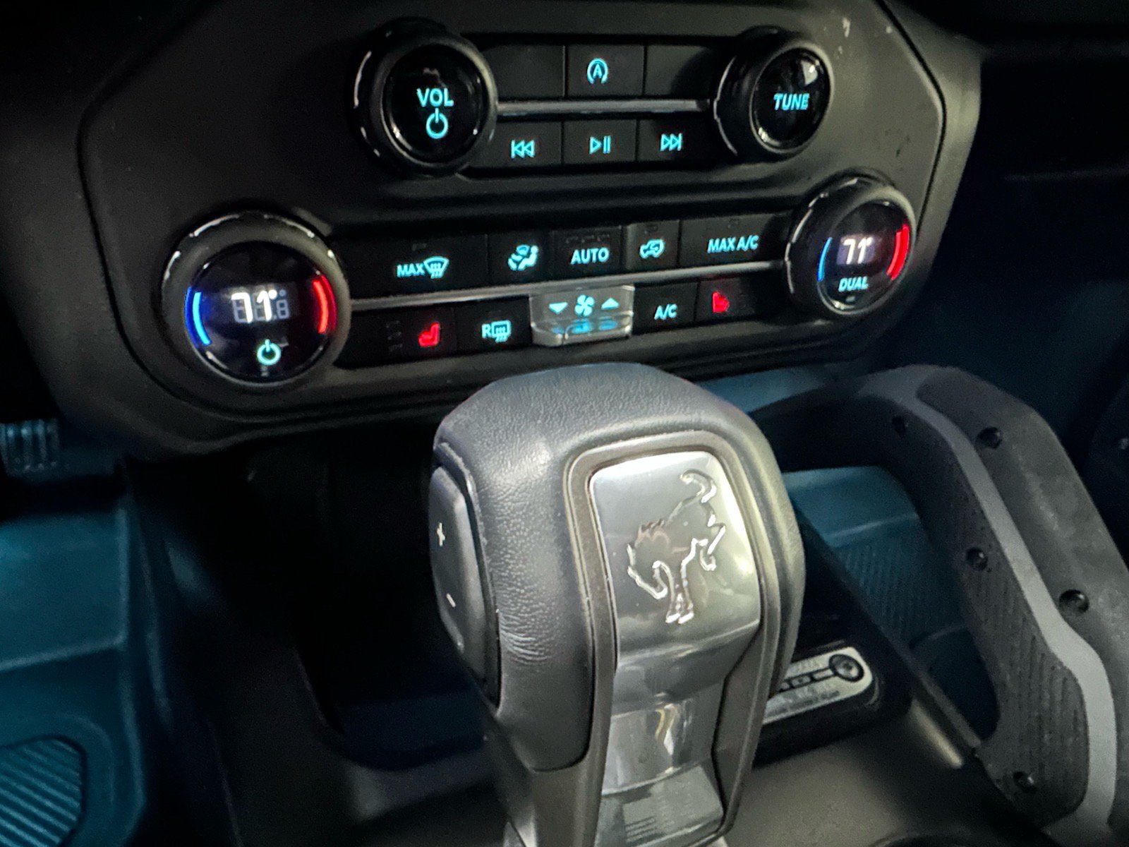 Certified 2024 Ford Bronco Big Bend AWD/4WD image 30