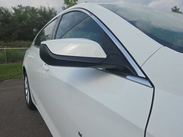 Used 2025 Chevrolet Malibu LT FWD image 5