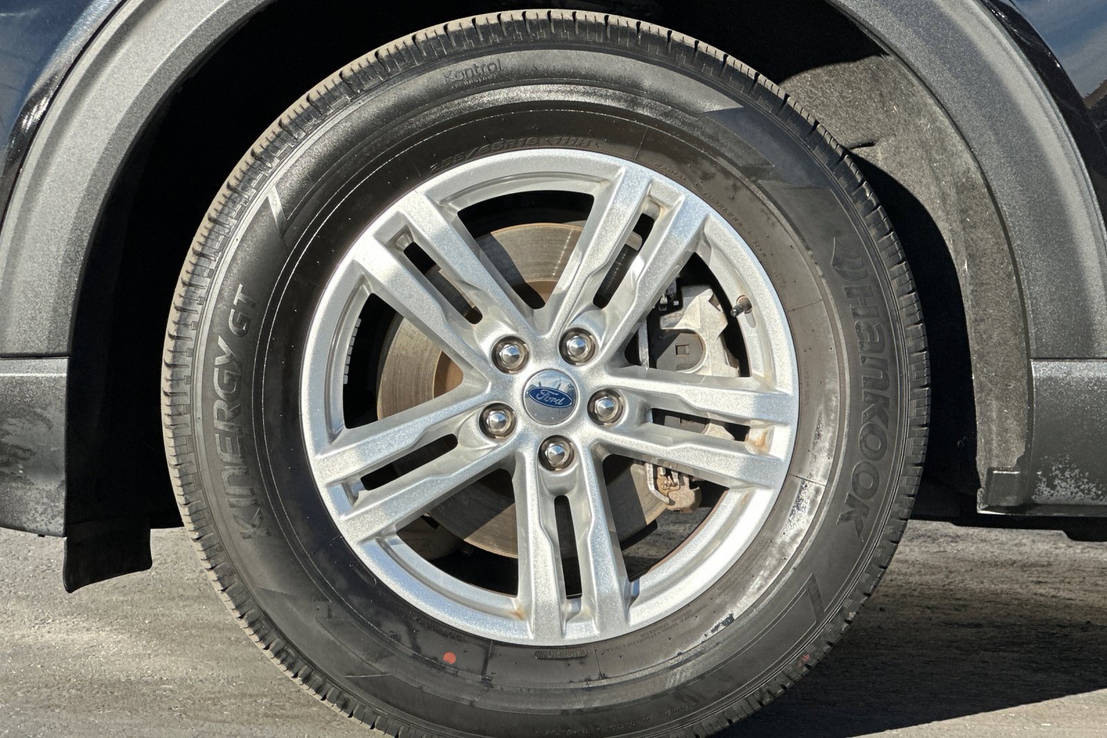 Certified 2022 Ford Explorer XLT image 26