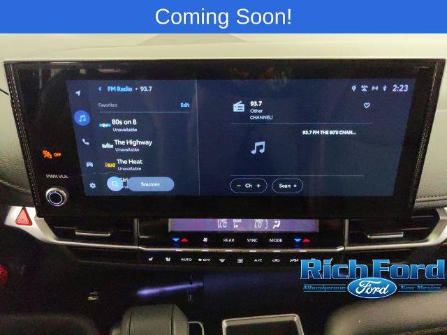 Used 2025 Toyota Sienna Limited AWD/4WD image 8
