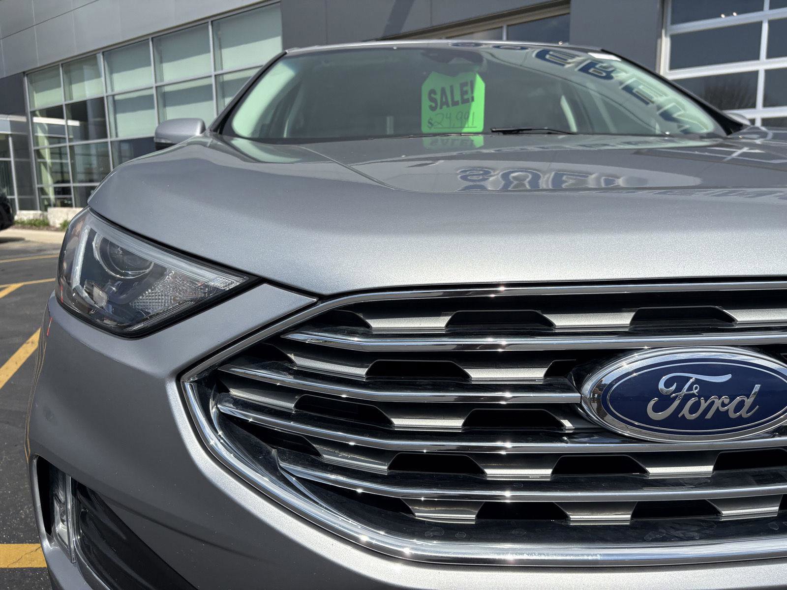 Certified 2022 Ford Edge Titanium AWD/4WD image 24