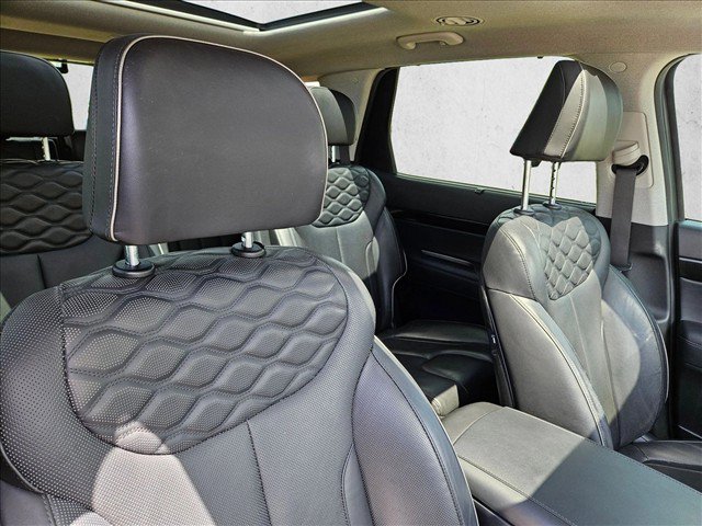 Used 2021 Hyundai Palisade Limited AWD/4WD image 23