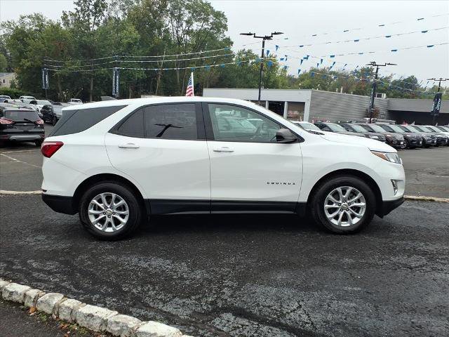 Used 2019 Chevrolet Equinox LS w/ LS Convenience Package image 6