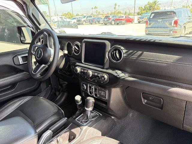 Used 2023 Jeep Wrangler Unlimited Sahara AWD/4WD image 16