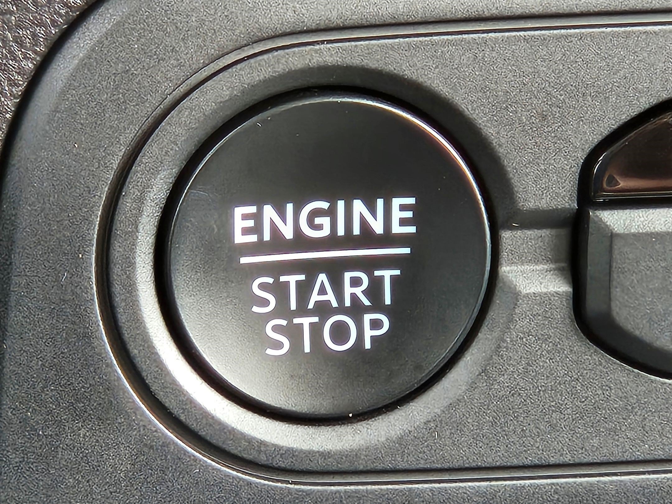 Certified 2025 Ford Bronco Sport Outer Banks w/ Outer Banks Tech Package+ AWD/4WD image 23