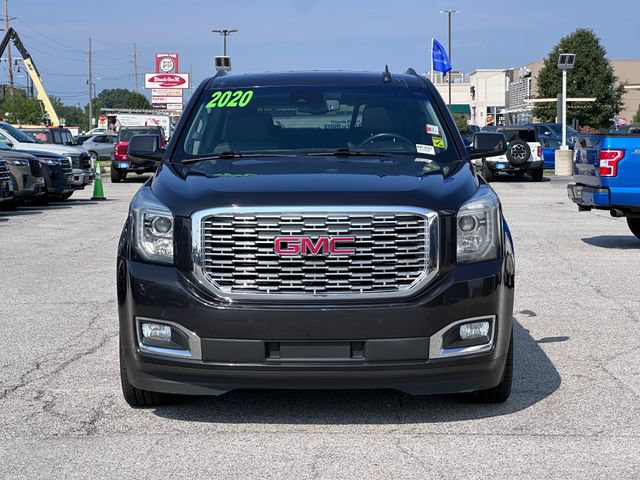 Used 2020 GMC Yukon XL Denali w/ Denali Premium Package AWD/4WD image 2