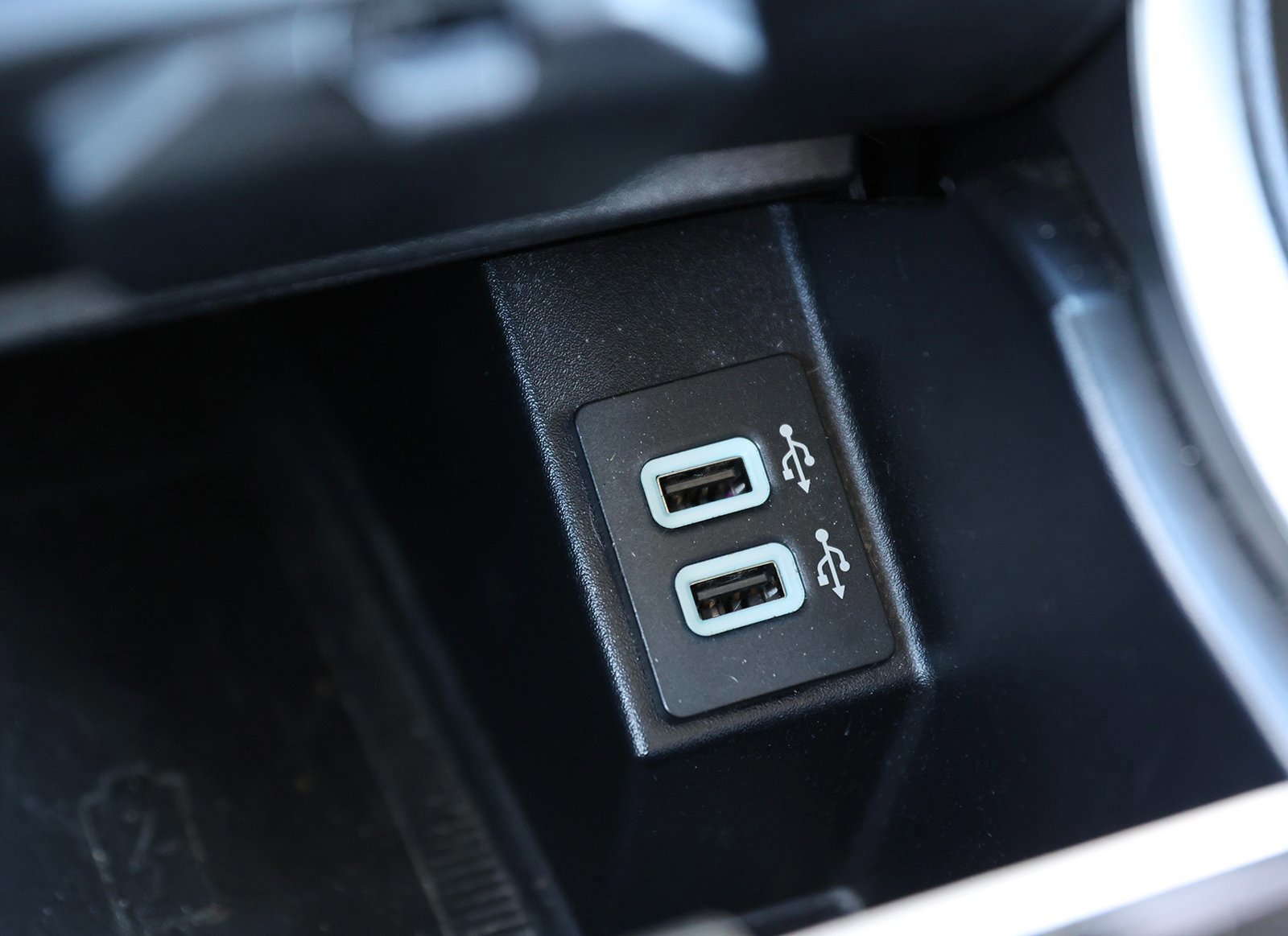 Certified 2019 Ford Edge SEL w/ Equipment Group 201A image 32