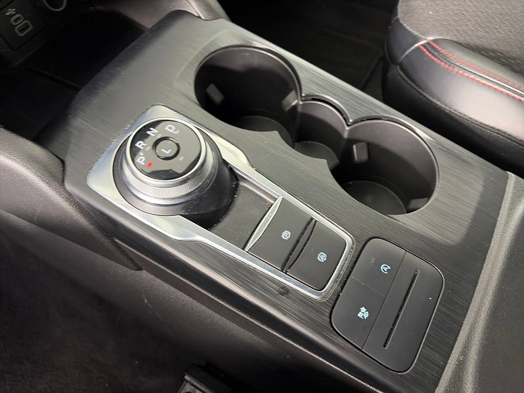 Certified 2025 Ford Escape ST-Line Select AWD/4WD image 22