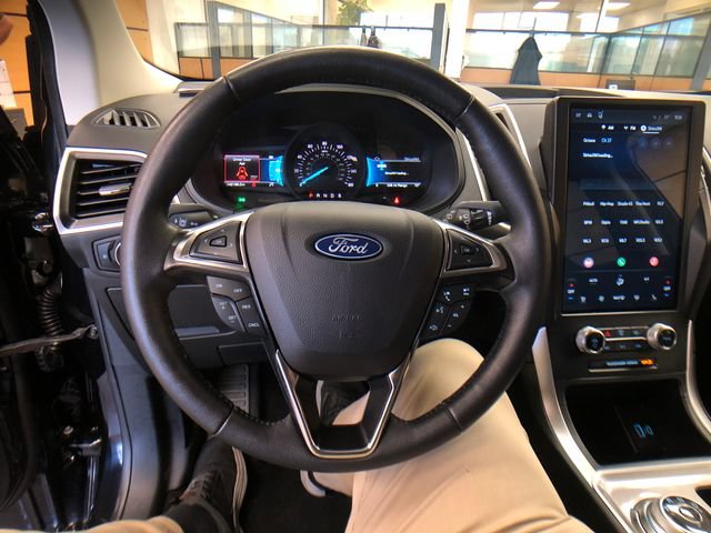 Certified 2024 Ford Edge SEL w/ Convenience Package AWD/4WD image 13