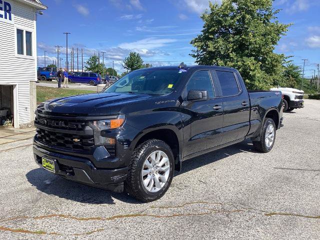 Used 2022 Chevrolet Silverado 1500 Custom AWD/4WD image 1
