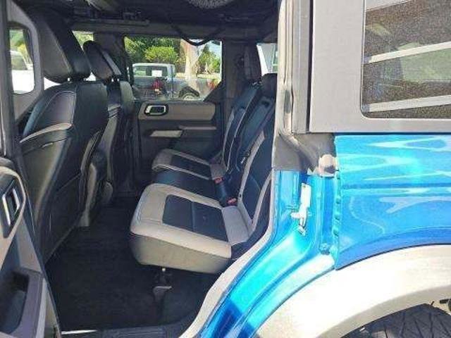 Certified 2022 Ford Bronco Wildtrak AWD/4WD image 18