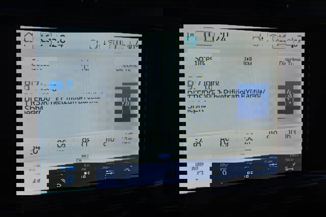 Certified 2022 Ford F150 XLT w/ Equipment Group 301A Mid RWD image 26