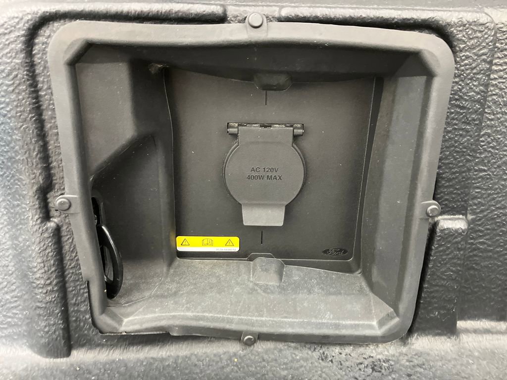 Certified 2022 Ford F150 XLT w/ Equipment Group 302A High image 29