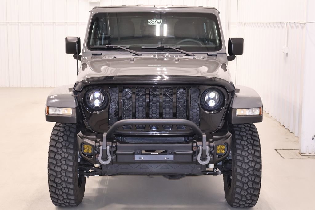 Used 2023 Jeep Gladiator Willys image 8