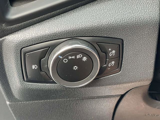 Certified 2020 Ford EcoSport SE image 29