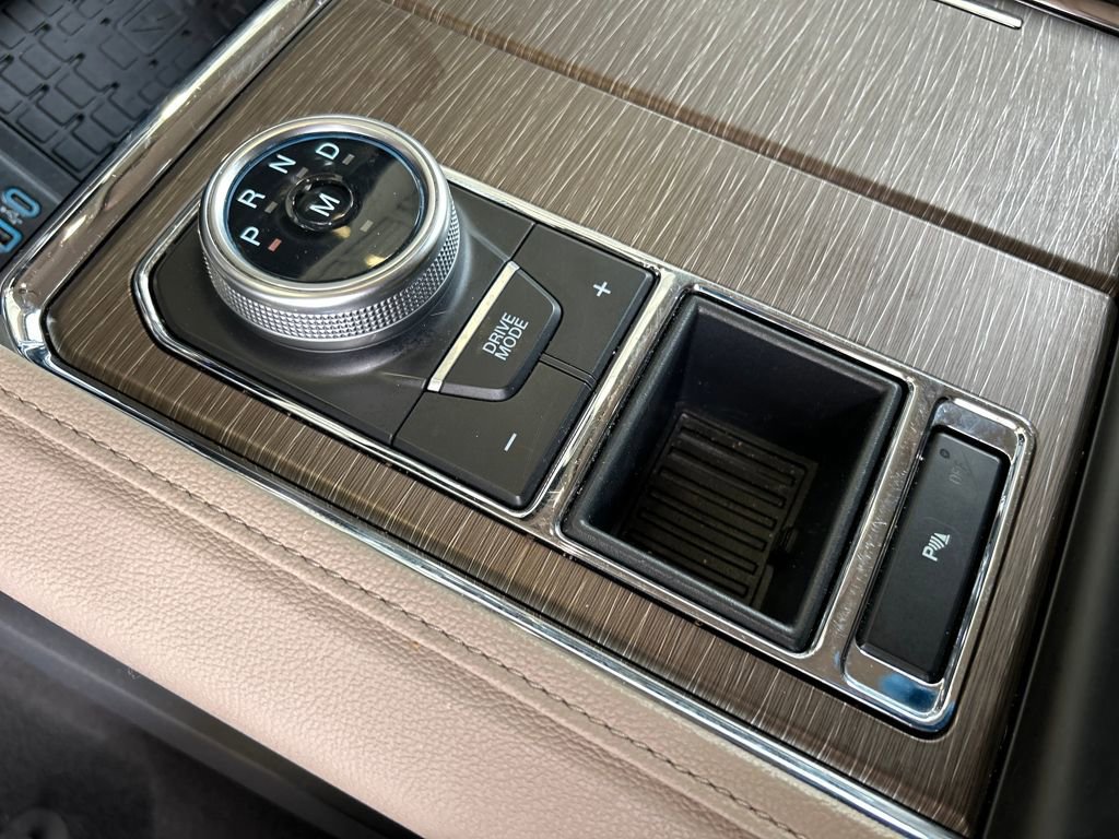 Certified 2024 Ford Expedition Max Limited image 24