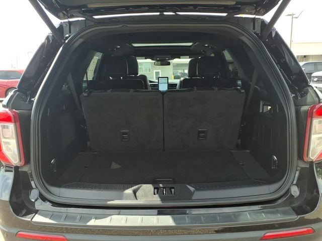 Certified 2024 Ford Explorer ST w/ Equipment Group 401A AWD/4WD image 8