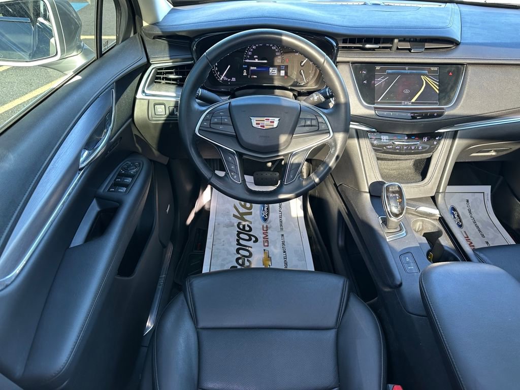 Used 2019 Cadillac XT5 Premium Luxury w/ Driver Assist Package image 6