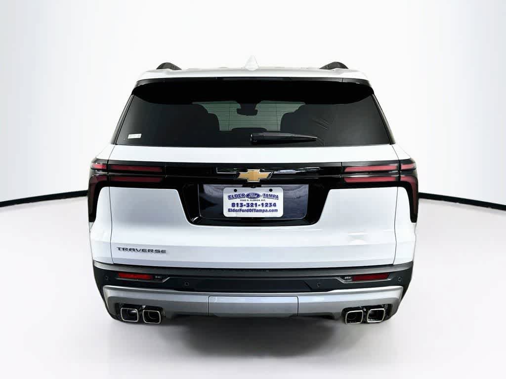 Used 2025 Chevrolet Traverse LT w/ Driver Confidence Package FWD image 5