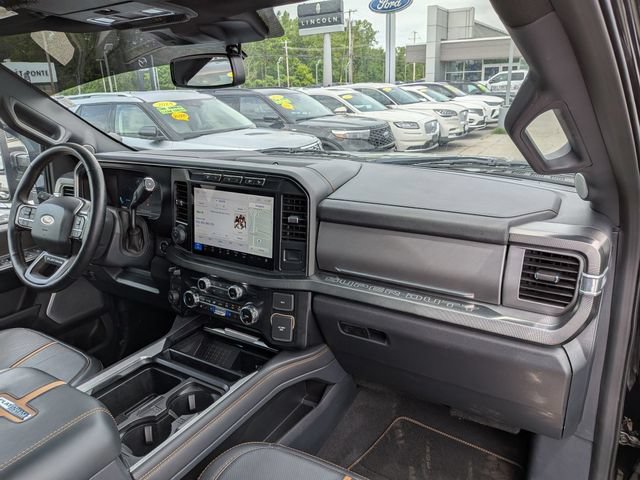 Certified 2024 Ford F350 Platinum w/ FX4 Off-Road Package AWD/4WD image 18