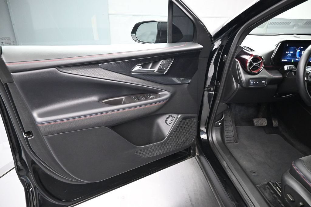 Used 2024 Chevrolet Blazer EV RS AWD/4WD image 13
