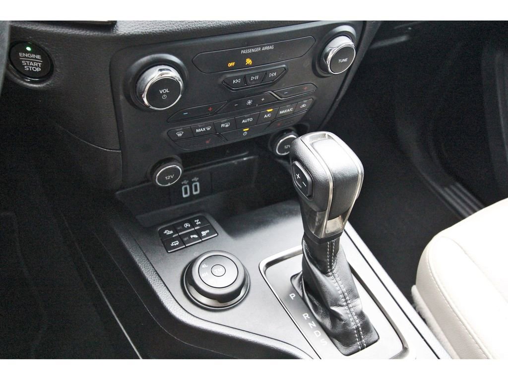 Certified 2020 Ford Ranger Lariat w/ Equipment Group 501A Mid image 27