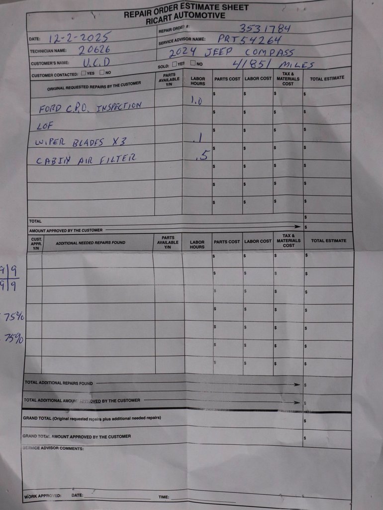 Used 2024 Jeep Compass Latitude image 4