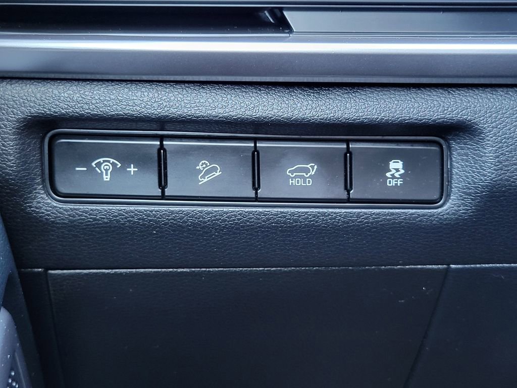 Used 2024 Kia Telluride EX w/ EX Captain's Chair Package image 30