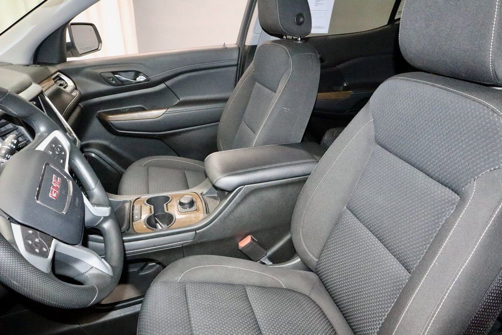 Used 2023 GMC Acadia SLE image 24