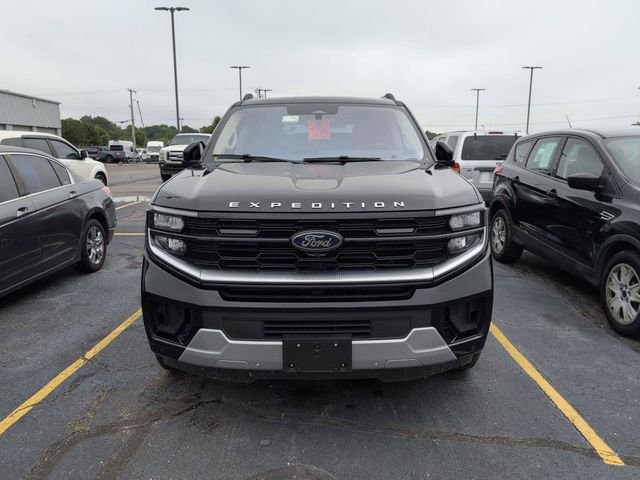 Certified 2025 Ford Expedition Max Platinum AWD/4WD image 5