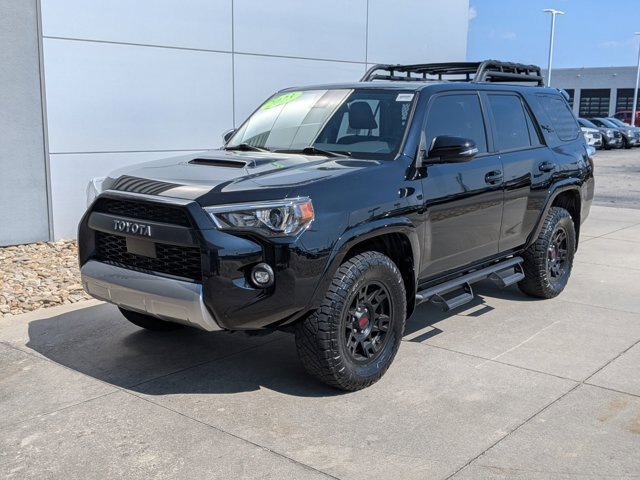 Used 2023 Toyota 4Runner TRD Off-Road Premium w/ Moonroof Package AWD/4WD image 8