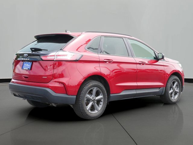Certified 2023 Ford Edge SEL w/ Sport Appearance Package AWD/4WD image 3