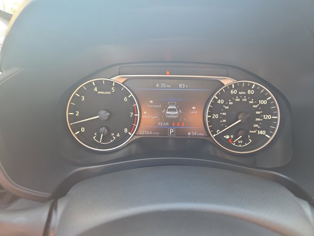 Used 2024 Nissan Altima 2.5 SV FWD image 17