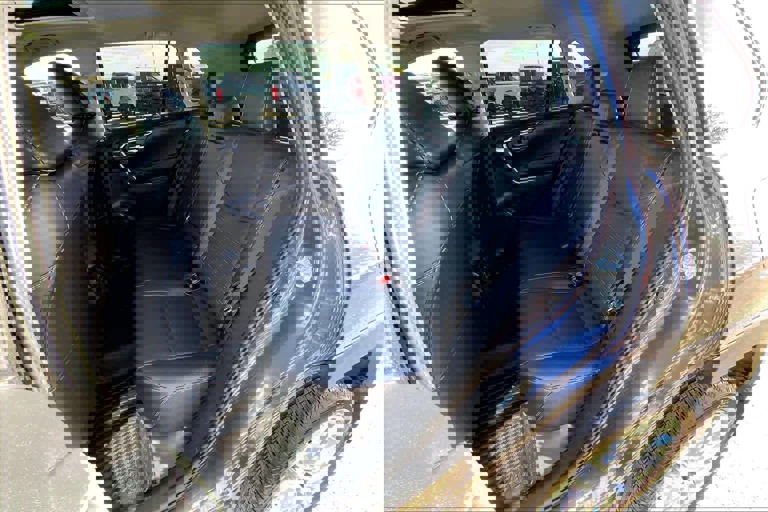 Used 2024 Toyota RAV4 XLE Premium image 20