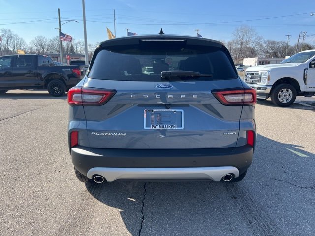Certified 2023 Ford Escape Platinum w/ Premium Technology Package image 3