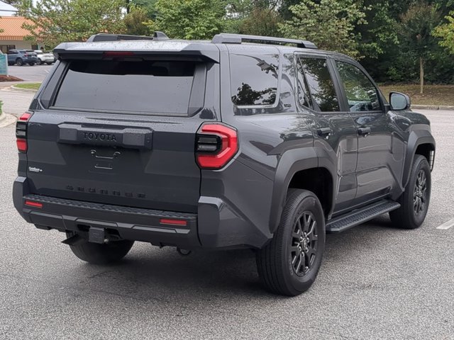 Used 2025 Toyota 4Runner SR5 AWD/4WD image 4