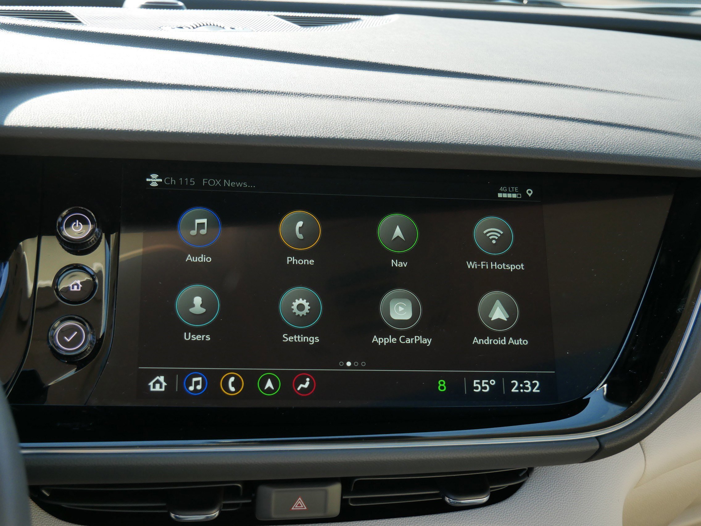 Used 2022 Buick Envision Avenir w/ Technology Package II image 21