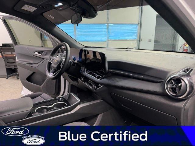 Used 2025 Chevrolet Equinox LT AWD/4WD image 25