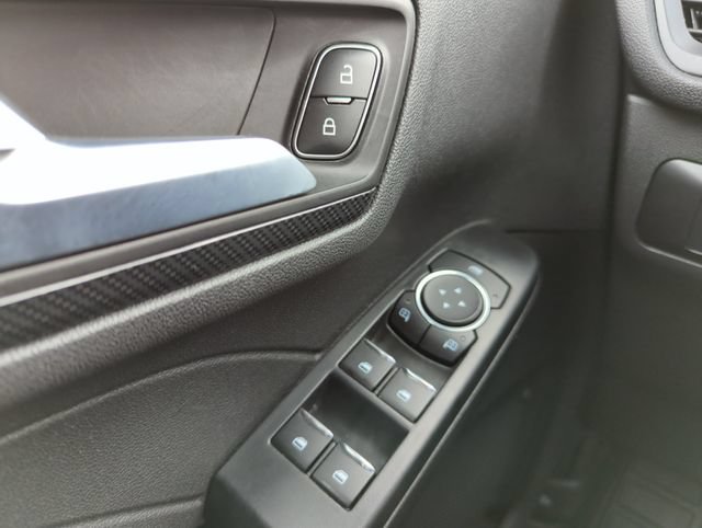 Certified 2025 Ford Escape ST-Line AWD/4WD image 28