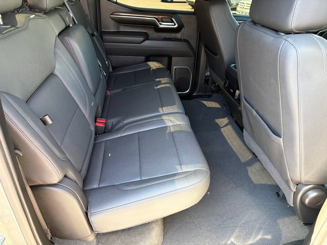 Used 2023 Chevrolet Silverado 1500 RST w/ Convenience Package II AWD/4WD image 17