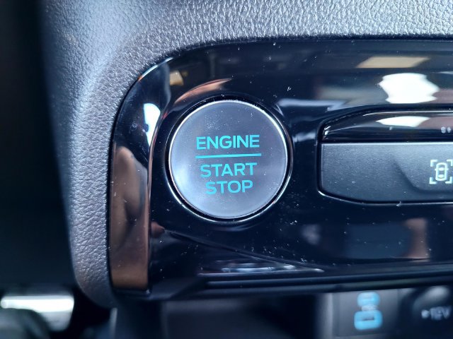 Certified 2023 Ford Escape ST-Line w/ Tech Pack #1 AWD/4WD image 19