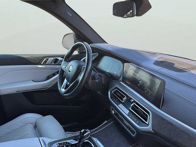 Used 2023 BMW X5 xDrive40i w/ Premium Package AWD/4WD image 10